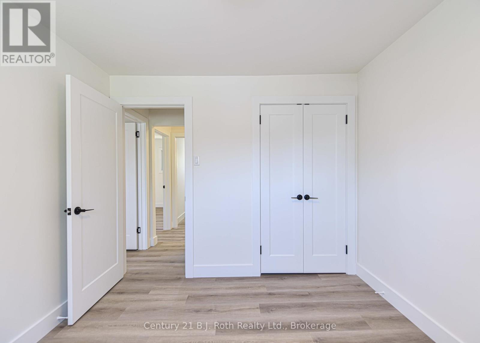 571 High Street, Orillia, Ontario  L3V 4Y2 - Photo 24 - S12184854