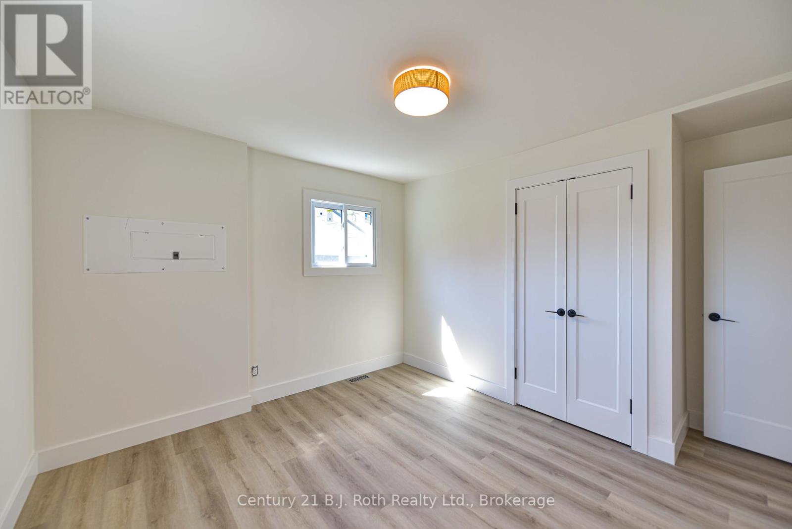 571 High Street, Orillia, Ontario  L3V 4Y2 - Photo 27 - S12184854