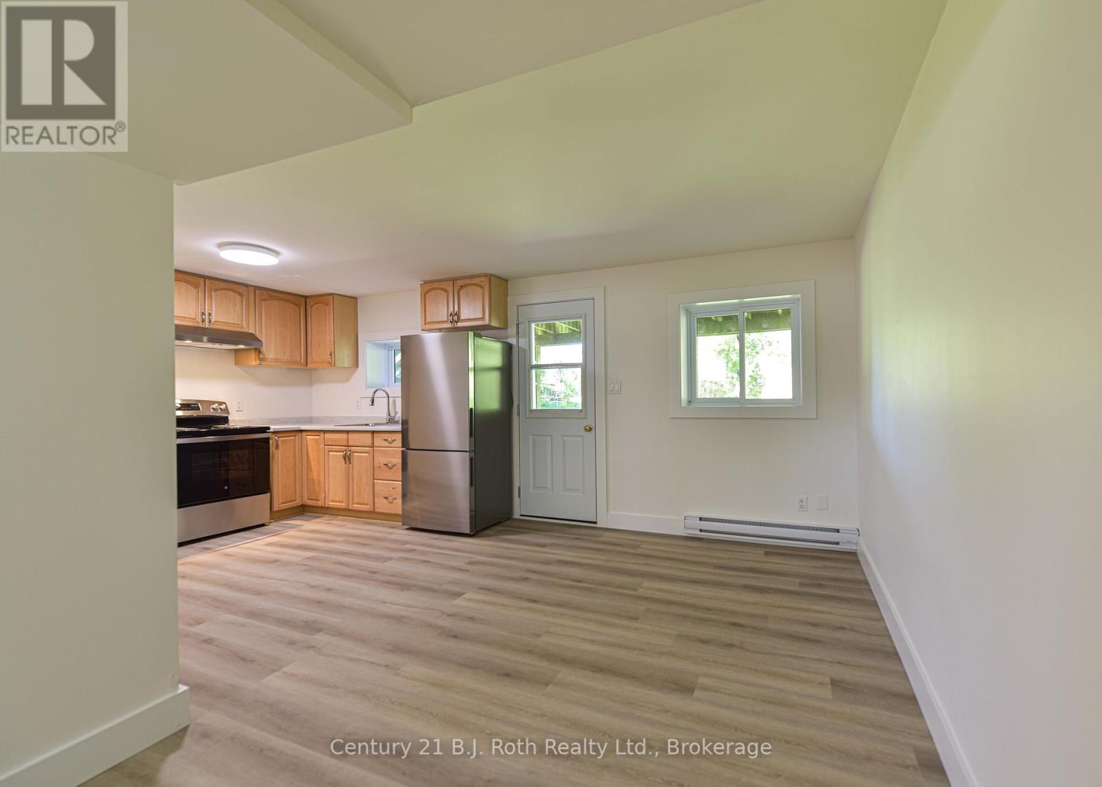 571 High Street, Orillia, Ontario  L3V 4Y2 - Photo 35 - S12184854