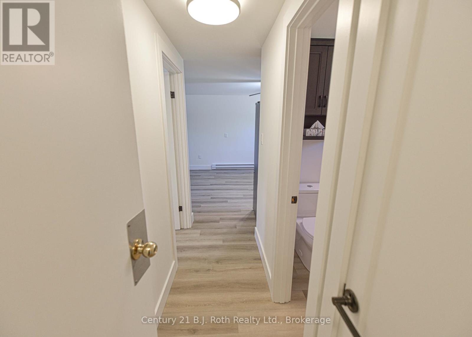 571 High Street, Orillia, Ontario  L3V 4Y2 - Photo 42 - S12184854