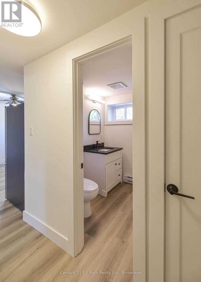 571 High Street, Orillia, Ontario  L3V 4Y2 - Photo 43 - S12184854