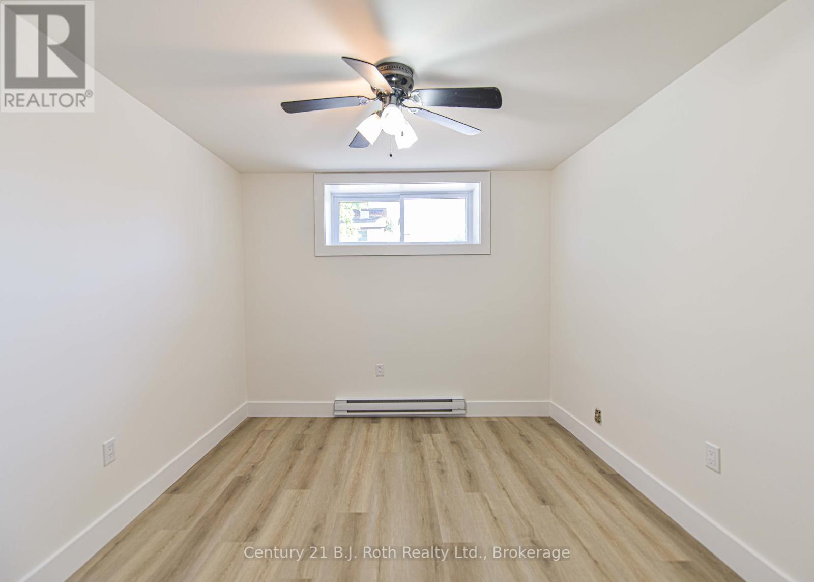 571 High Street, Orillia, Ontario  L3V 4Y2 - Photo 45 - S12184854