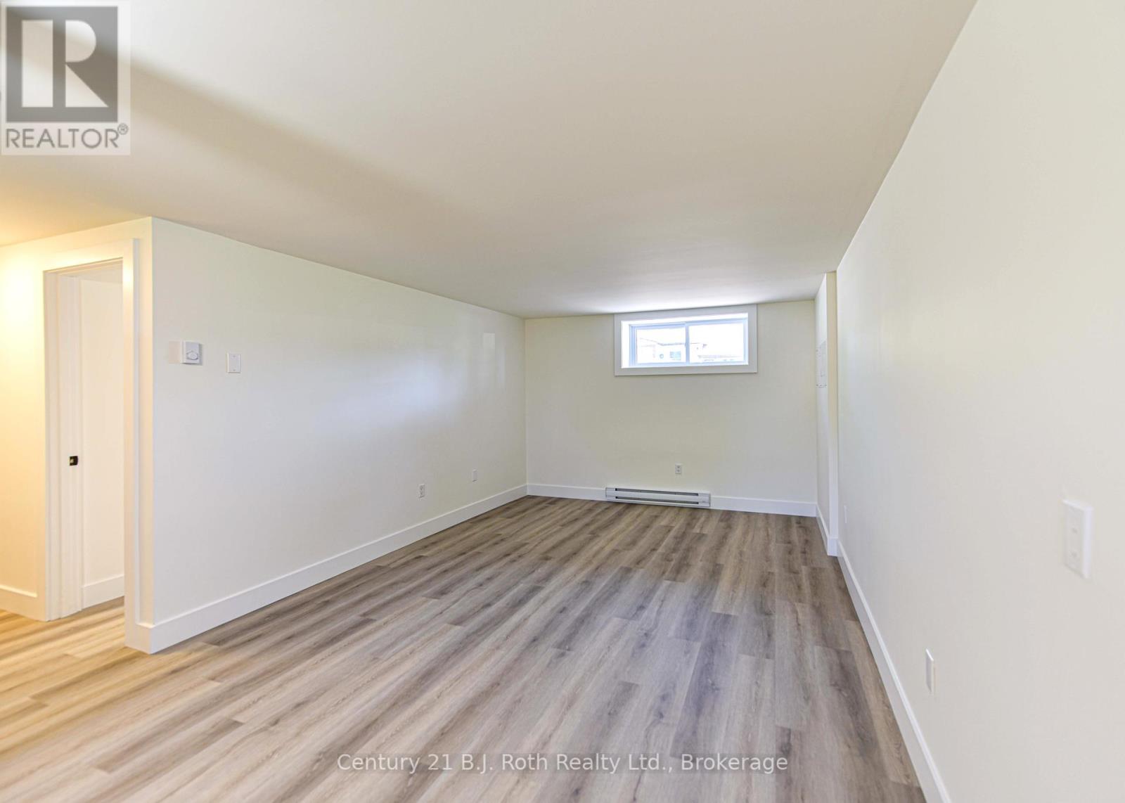 571 High Street, Orillia, Ontario  L3V 4Y2 - Photo 47 - S12184854