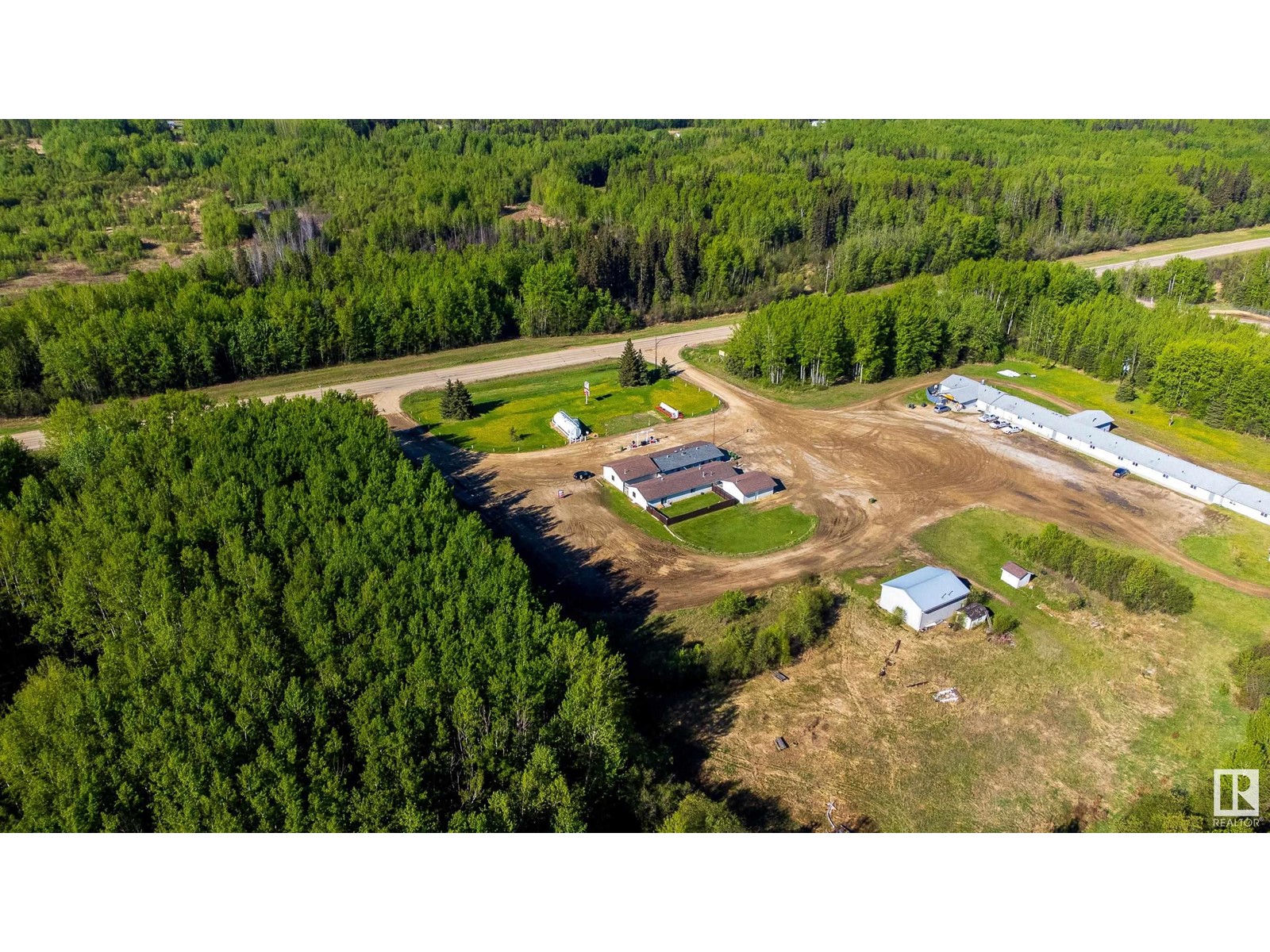 4000 Secondary Rd, Calling Lake, Alberta  T0G 0K0 - Photo 10 - E4423726