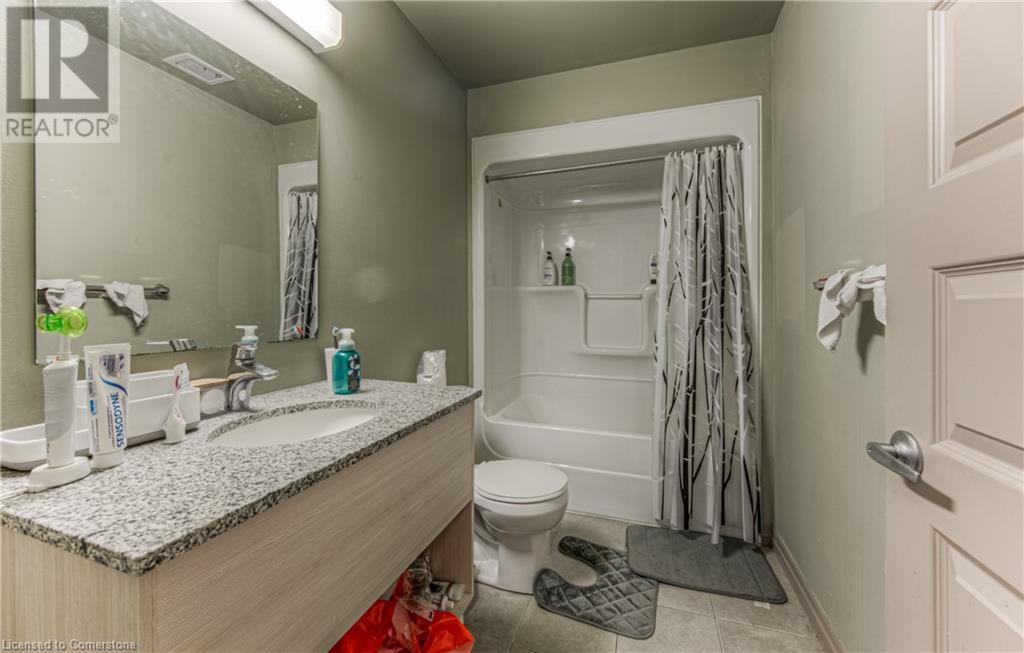 8 Hickory Street W Unit# 401, Waterloo, Ontario  N2L 3H6 - Photo 18 - 40686214