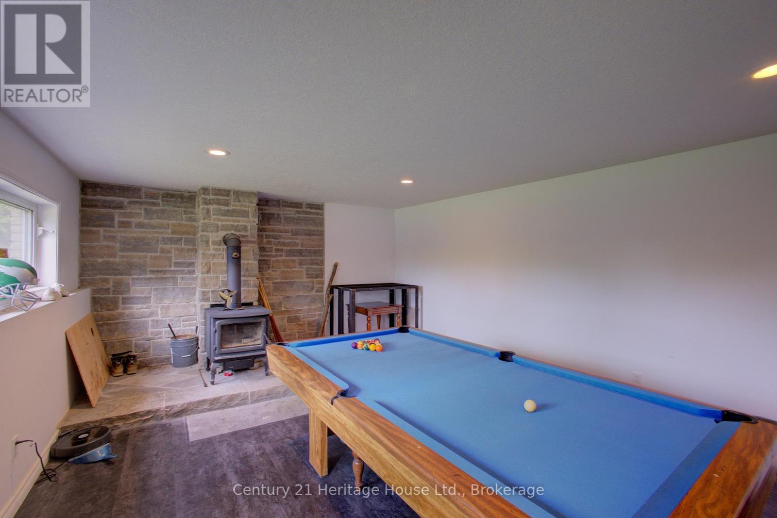423080 Rocky Saugeen Road, West Grey, Ontario  N0G 1R0 - Photo 24 - X12184809