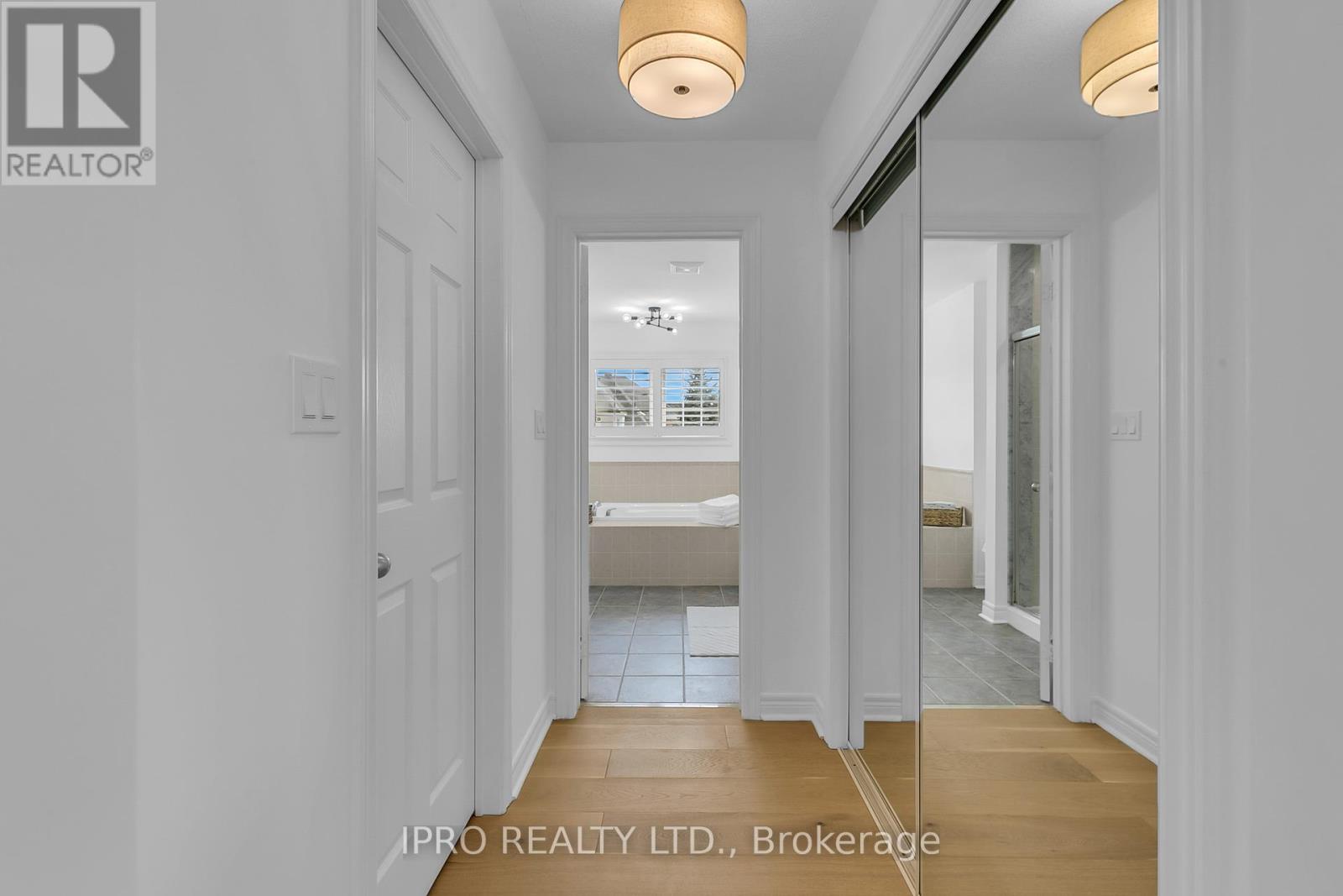 18 - 2295 Rochester Circle, Oakville, Ontario  L6M 5C9 - Photo 25 - W12006477