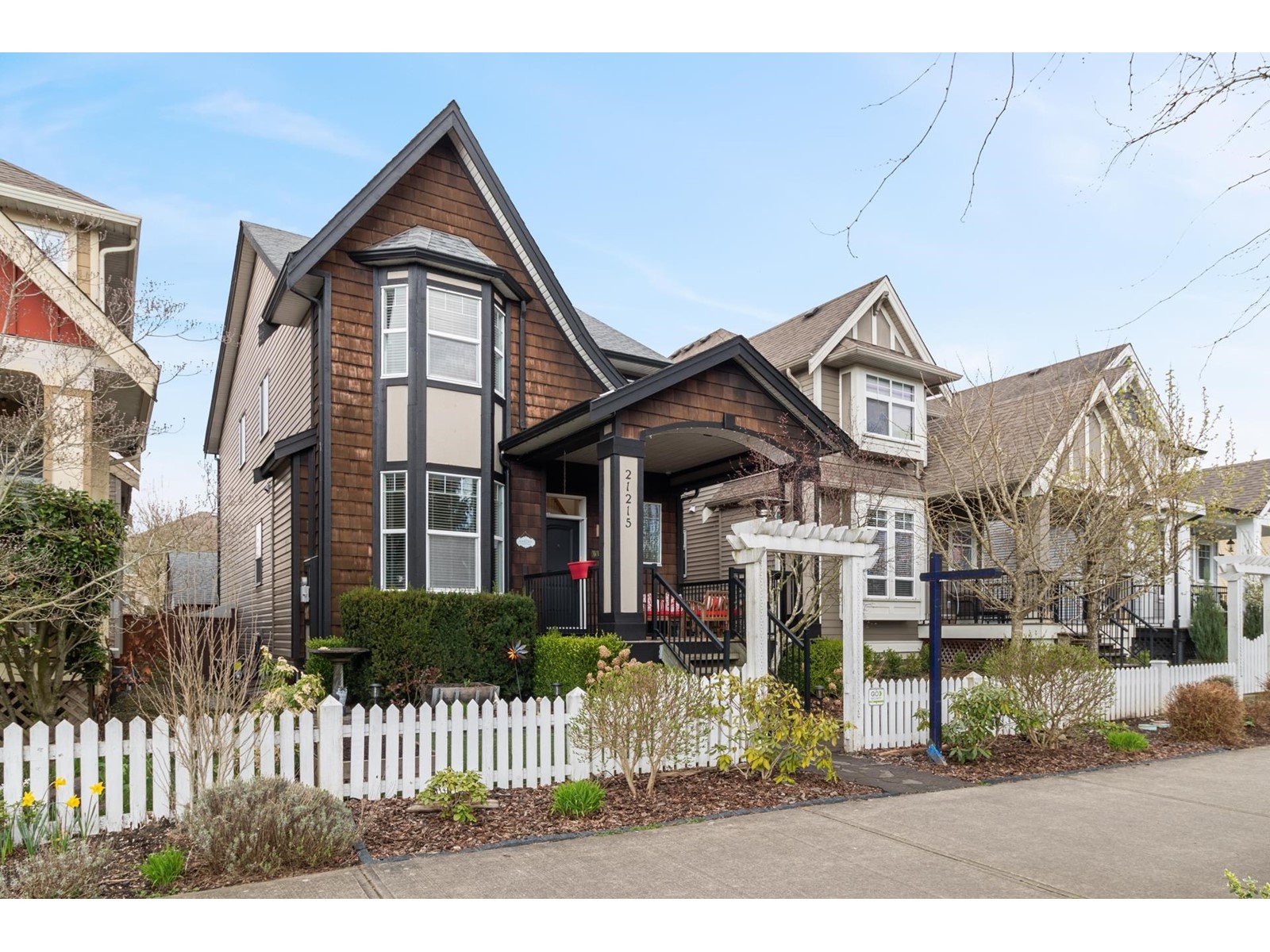21215 83 AVENUE, Langley, British Columbia