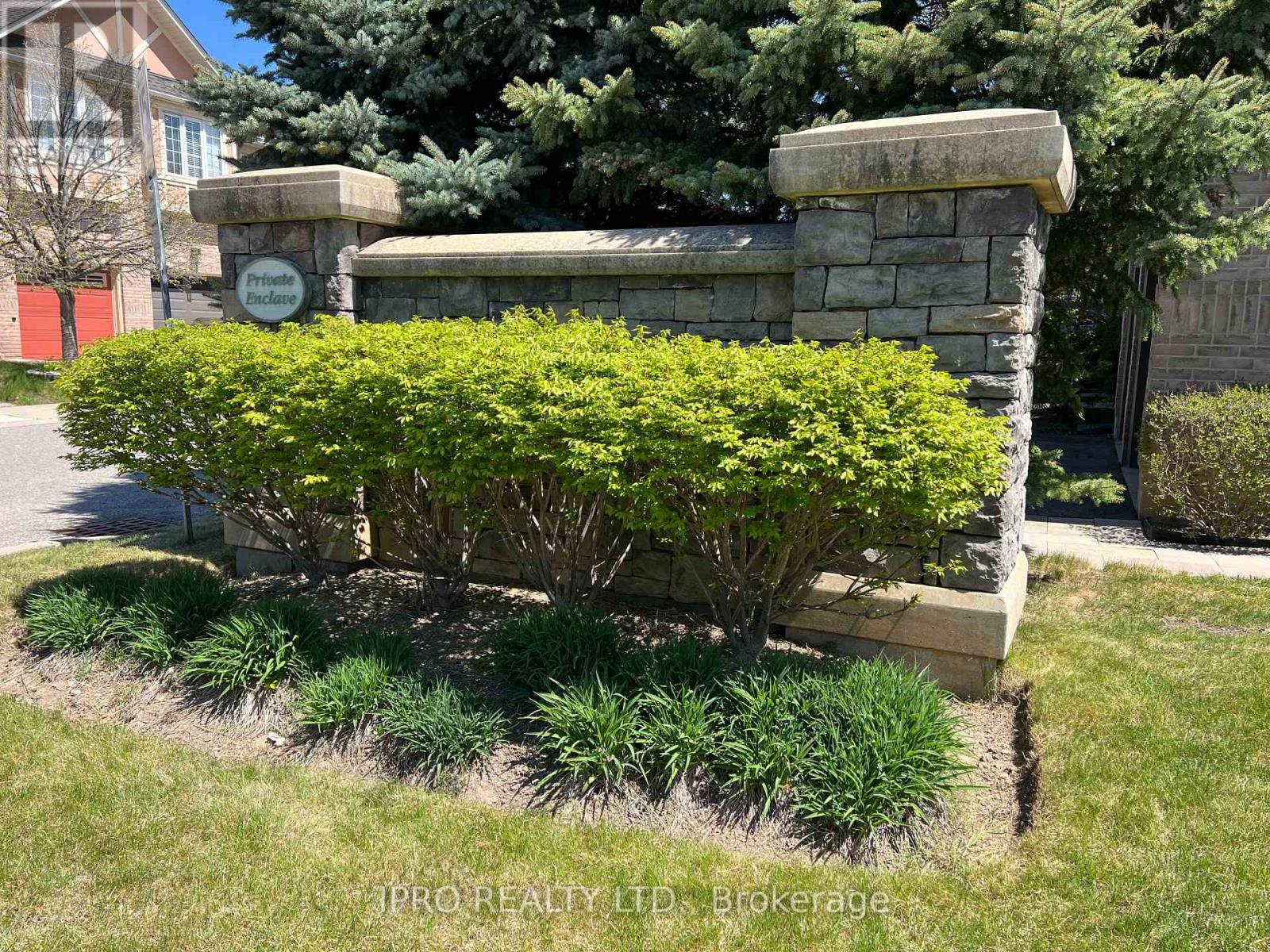 18 - 2295 Rochester Circle, Oakville, Ontario  L6M 5C9 - Photo 5 - W12006477