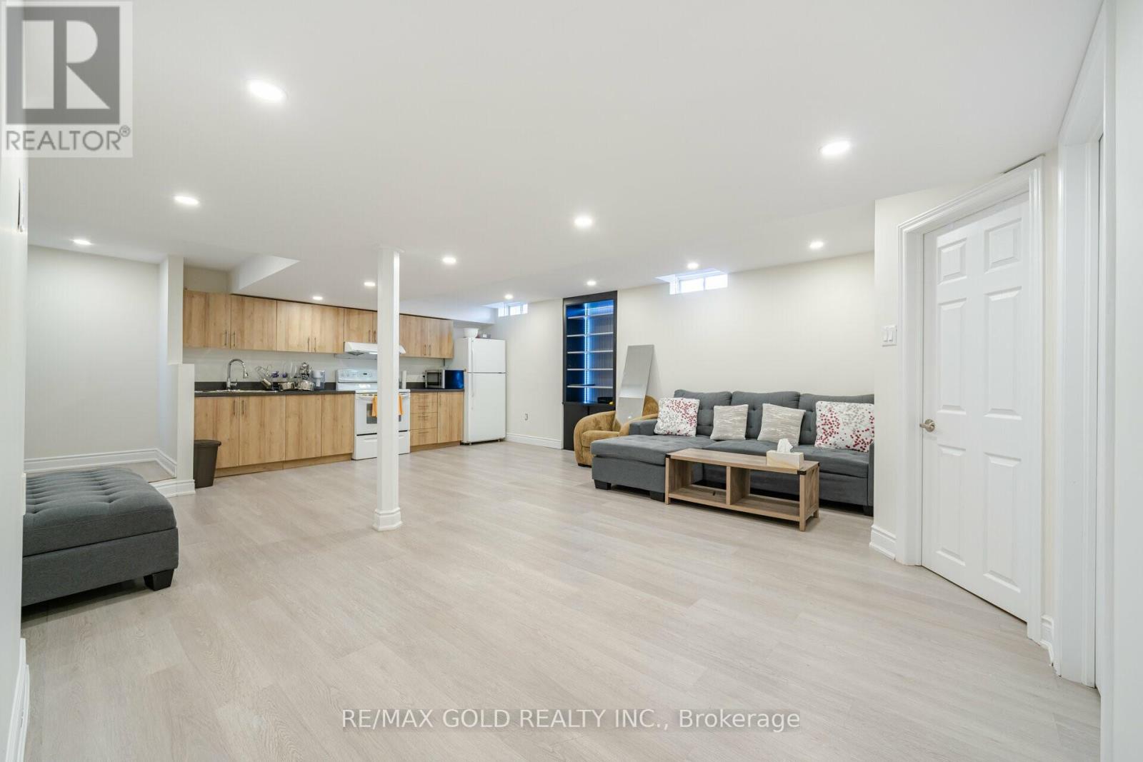 4 Nomad Crescent, Brampton, Ontario  L6Y 5N5 - Photo 26 - W12181810