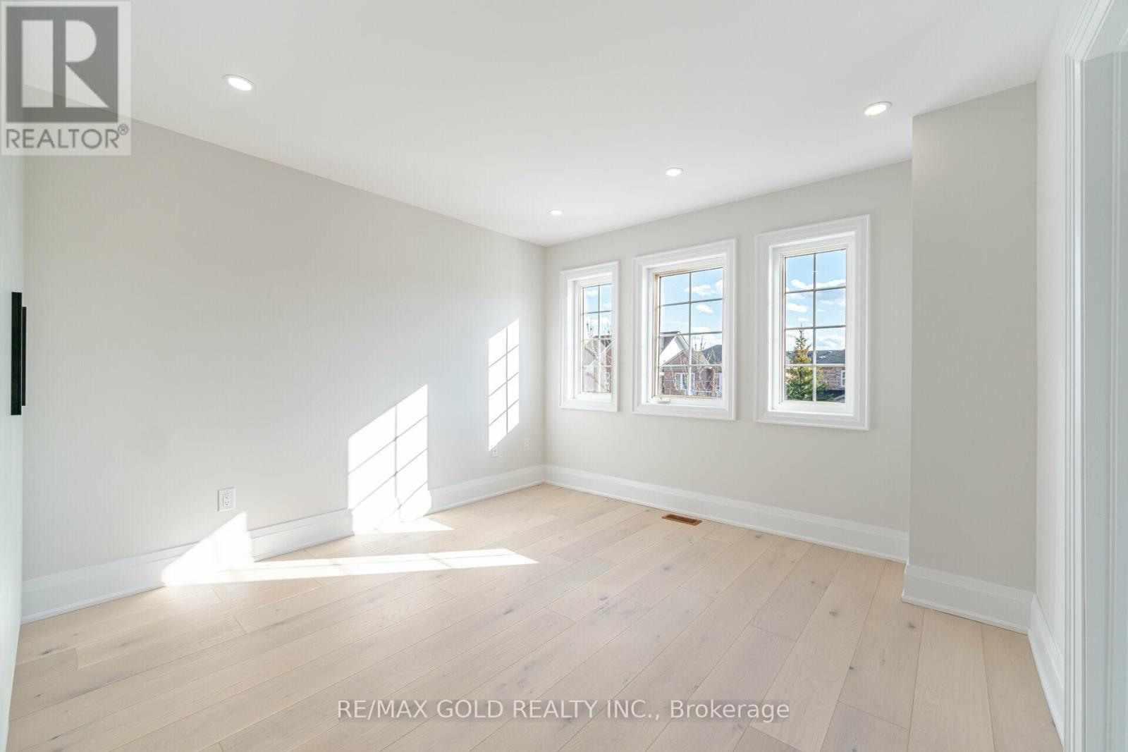 4 Nomad Crescent, Brampton, Ontario  L6Y 5N5 - Photo 22 - W12181810