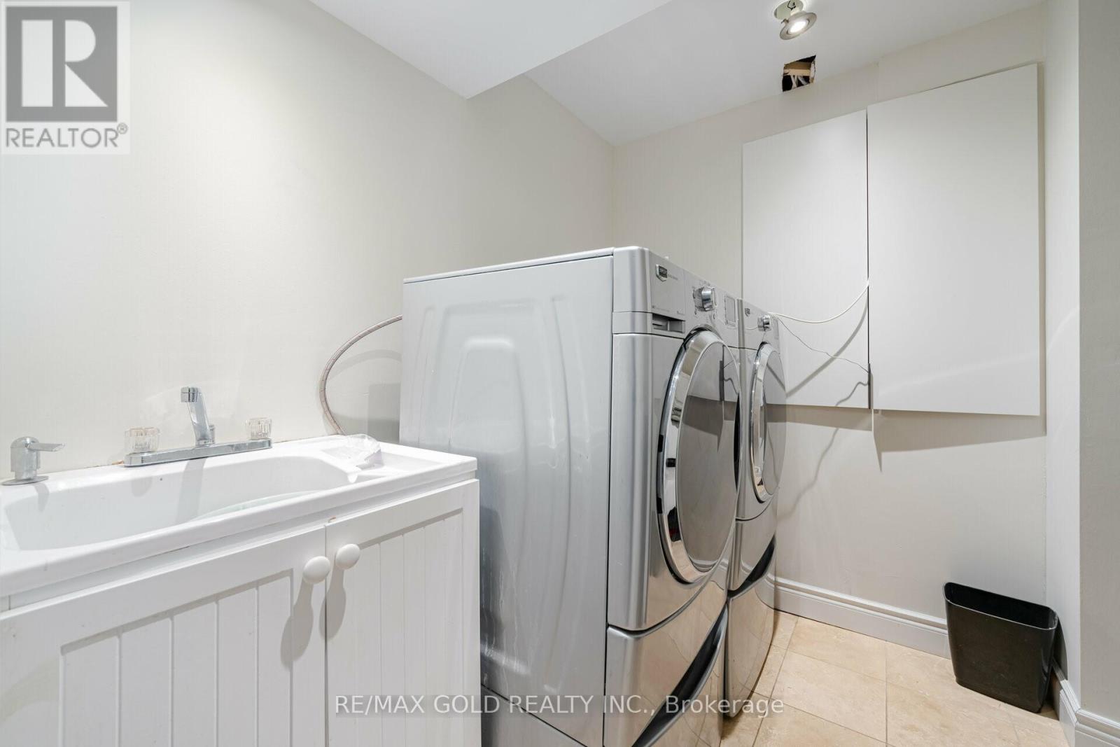 4 Nomad Crescent, Brampton, Ontario  L6Y 5N5 - Photo 31 - W12181810