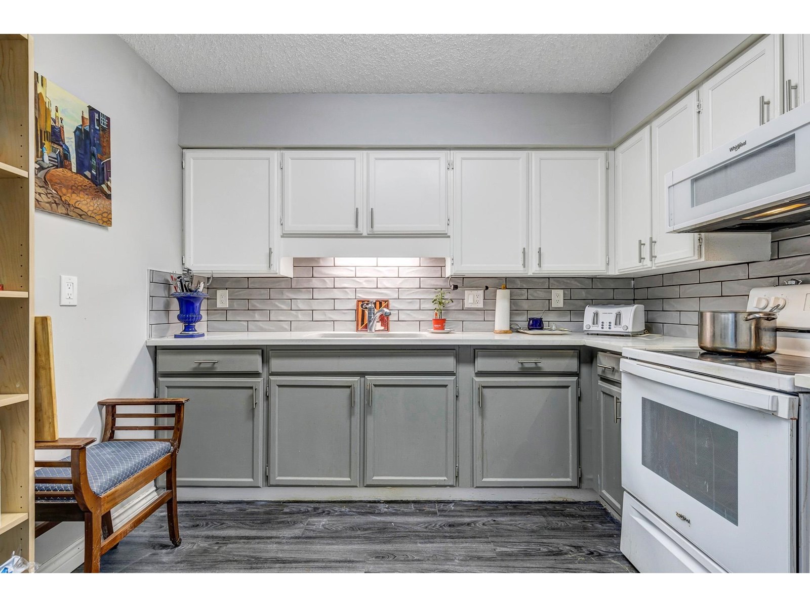 201 31955 Old Yale Road, Abbotsford, British Columbia  V3G 3C5 - Photo 4 - R3007879