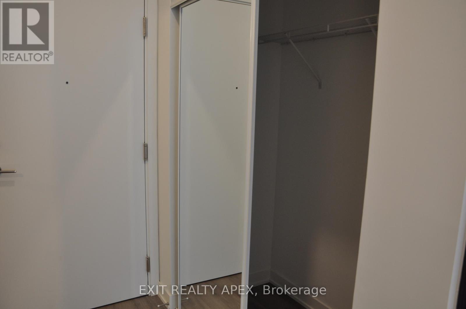 4010 - 252 Church Street, Toronto, Ontario  M5B 0E6 - Photo 8 - C12184643