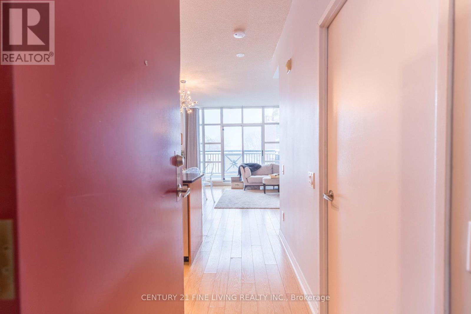 419 - 901 Queen Street W, Toronto, Ontario  M6J 3X4 - Photo 1 - C12184791