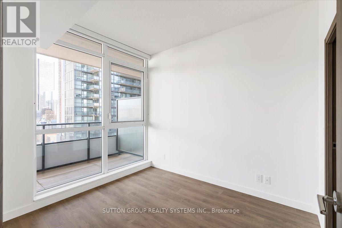 38 Widmer Street, Toronto, Ontario  M5V 2E9 - Photo 10 - C12184861