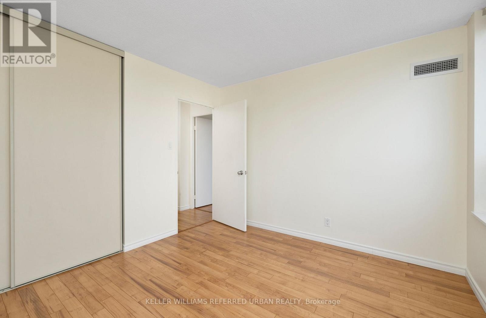 2105 - 205 Wynford Drive, Toronto, Ontario  M3C 3P4 - Photo 16 - C12184880