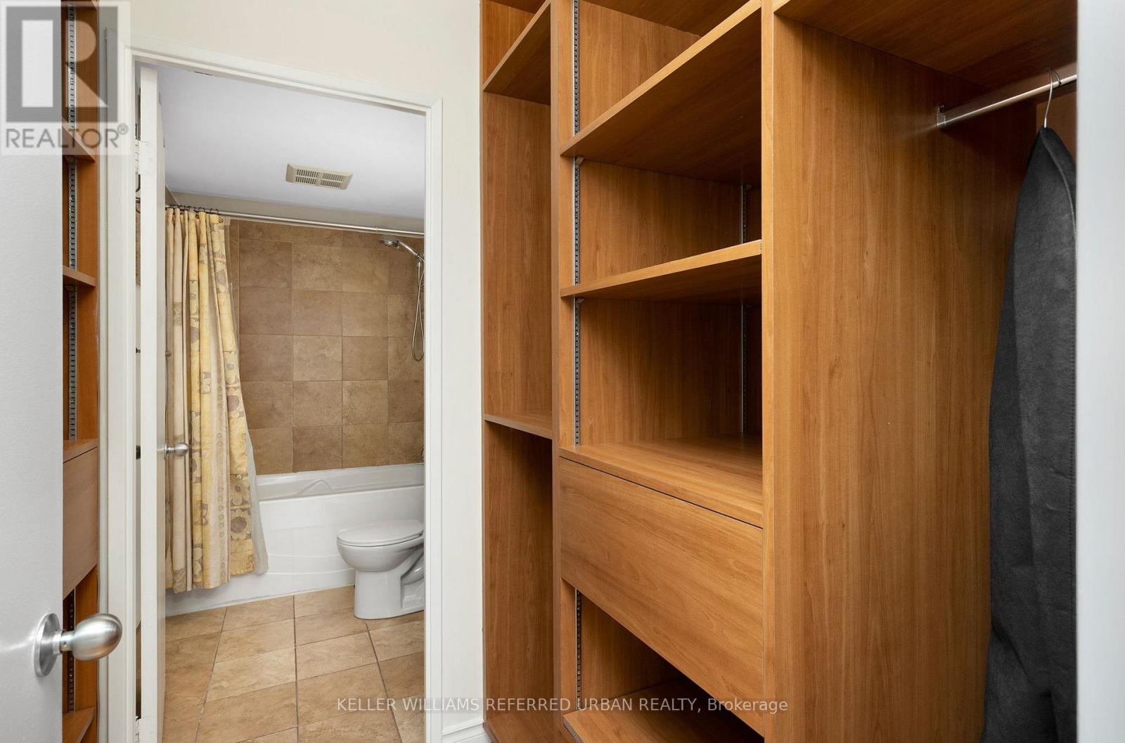 2105 - 205 Wynford Drive, Toronto, Ontario  M3C 3P4 - Photo 20 - C12184880