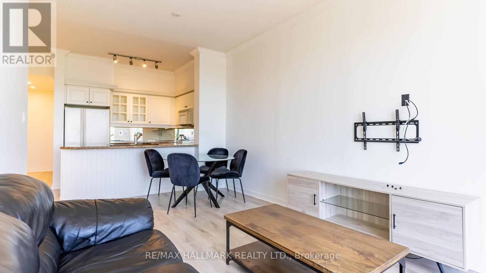Ph08 - 18 Wanless Avenue, Toronto, Ontario  M4N 3R9 - Photo 9 - C12184922