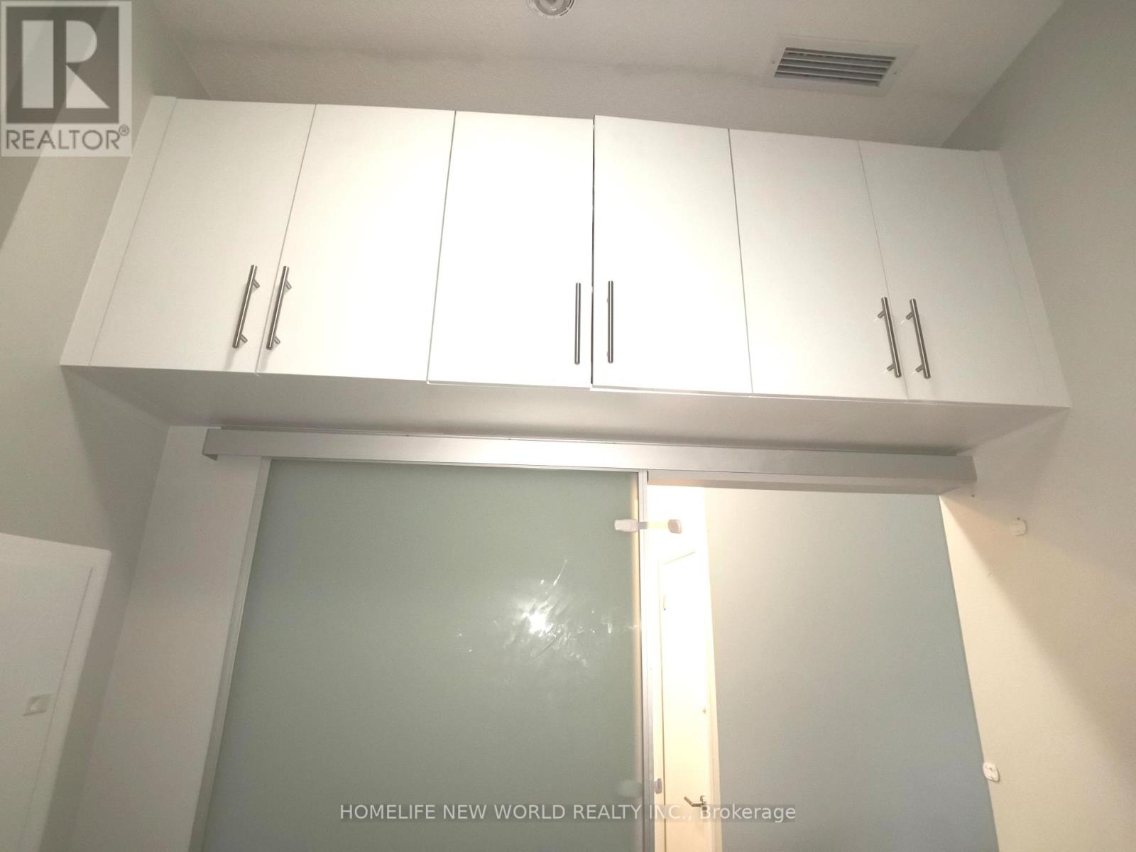 105 - 36 Forest Manor Road, Toronto, Ontario  M2J 1M5 - Photo 21 - C12184923