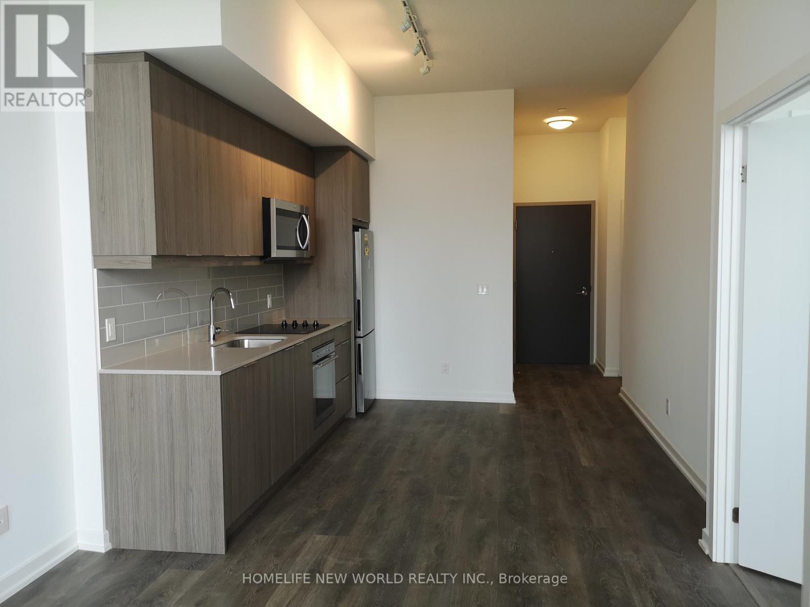 105 - 36 Forest Manor Road, Toronto, Ontario  M2J 1M5 - Photo 7 - C12184923