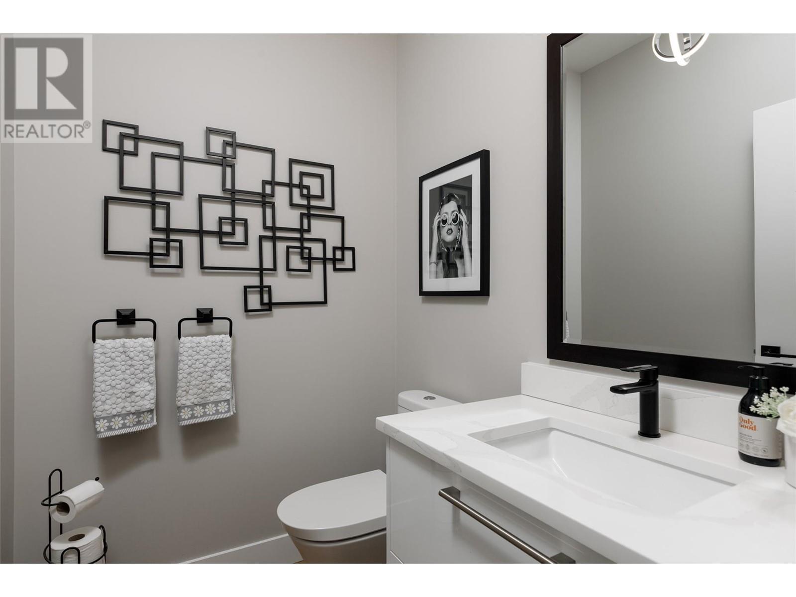 2759 Canyon Crest Drive West Kelowna Photo 11