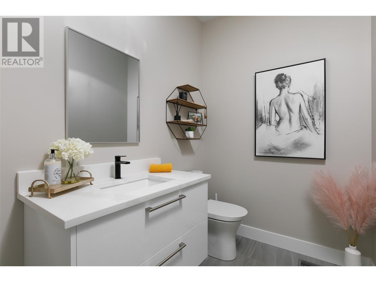 2759 Canyon Crest Drive West Kelowna Photo 15
