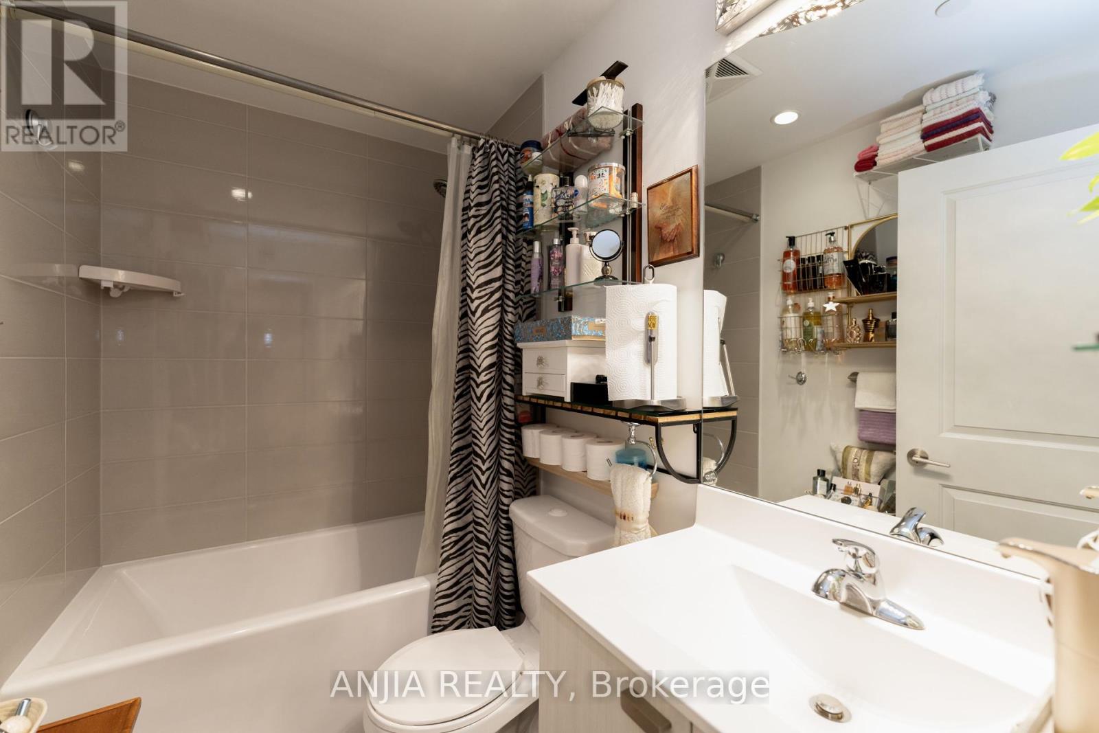 1406 - 50 Ann O'reilly Road, Toronto, Ontario  M2J 0C9 - Photo 23 - C12184312