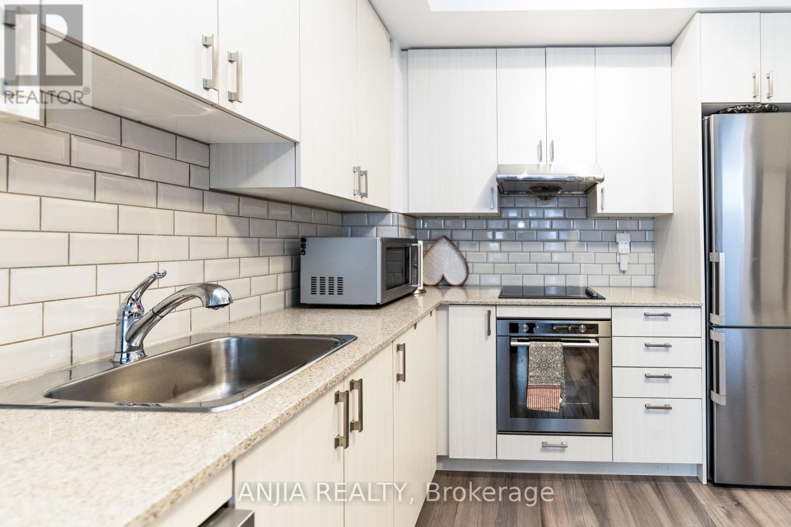 1406 - 50 Ann O'reilly Road, Toronto, Ontario  M2J 0C9 - Photo 13 - C12184312