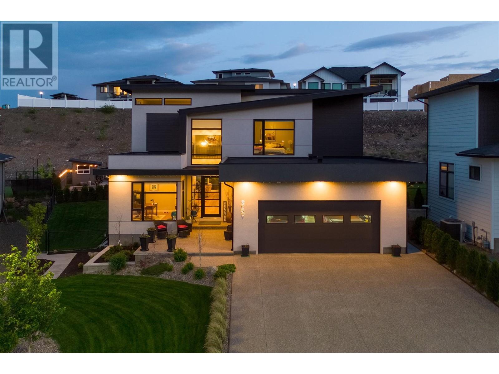2759 Canyon Crest Drive, West Kelowna, British Columbia  V4T 0E3 - Photo 1 - 10343066
