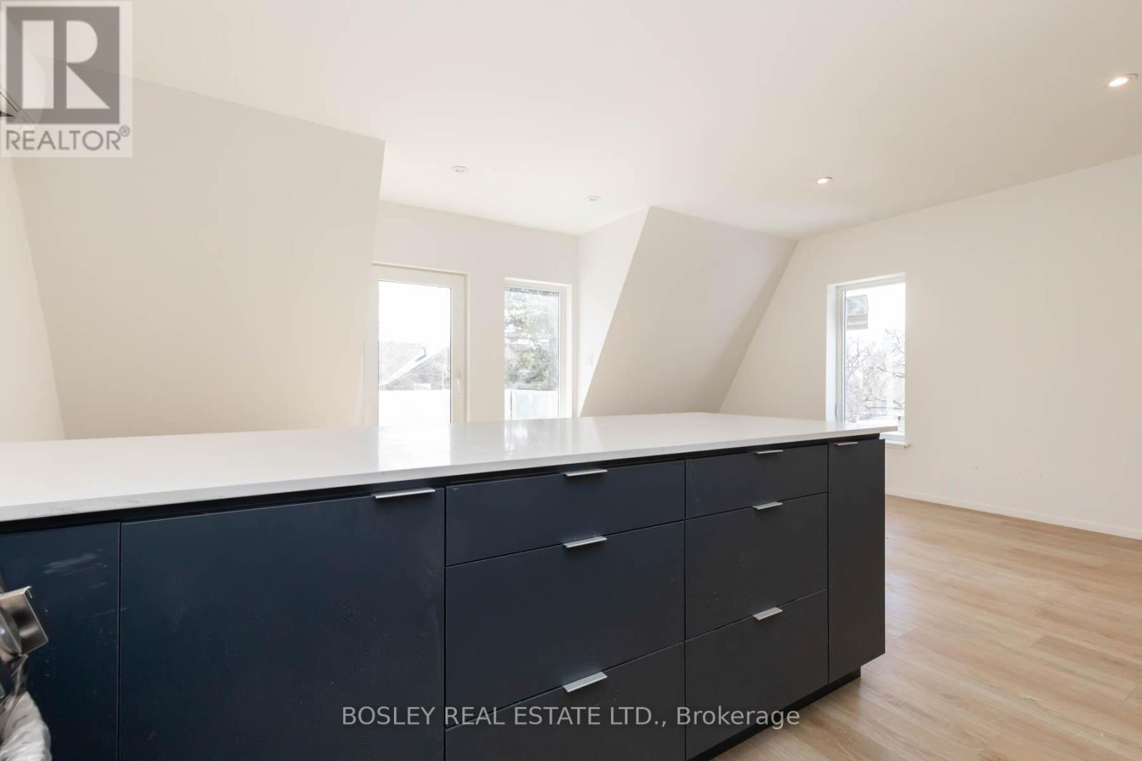 Suite 4 - 2165a Gerrard Street E, Toronto, Ontario  M4E 2C4 - Photo 12 - E12184910
