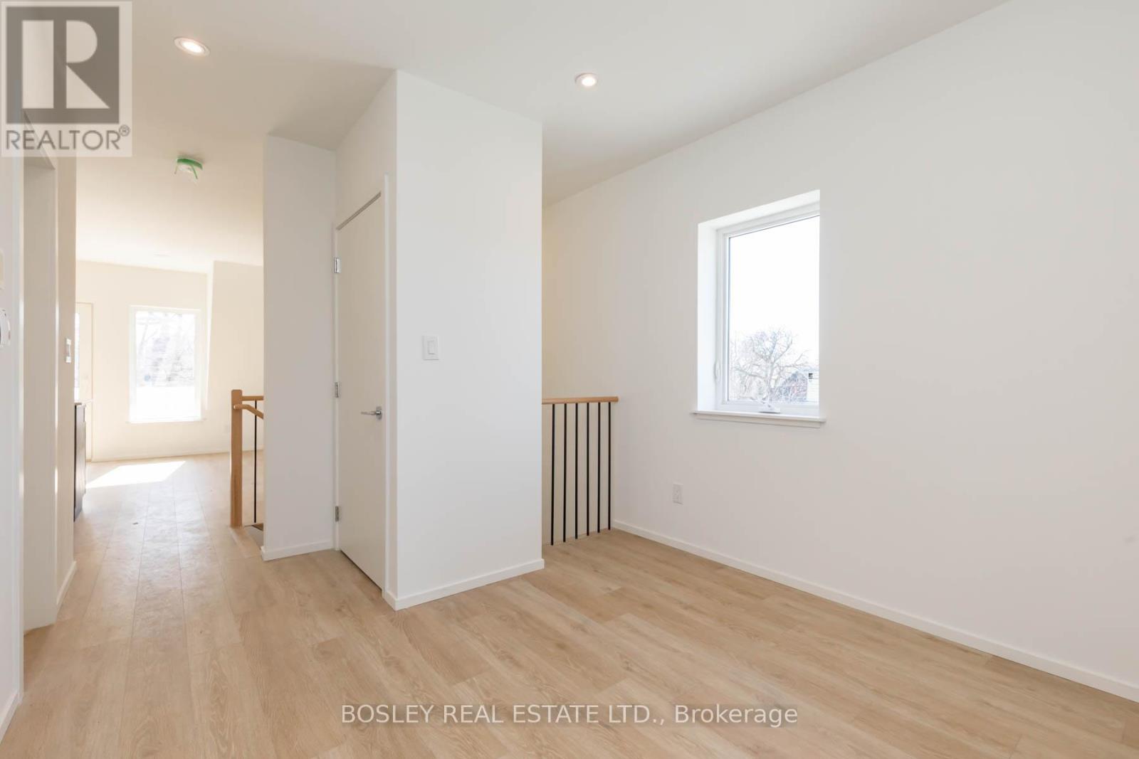 Suite 4 - 2165a Gerrard Street E, Toronto, Ontario  M4E 2C4 - Photo 15 - E12184910