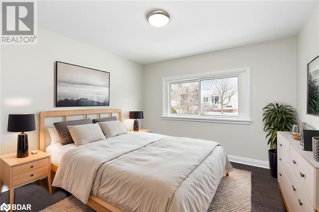 152 Owen Street, Barrie, Ontario  L4M 3H9 - Photo 5 - 40734022