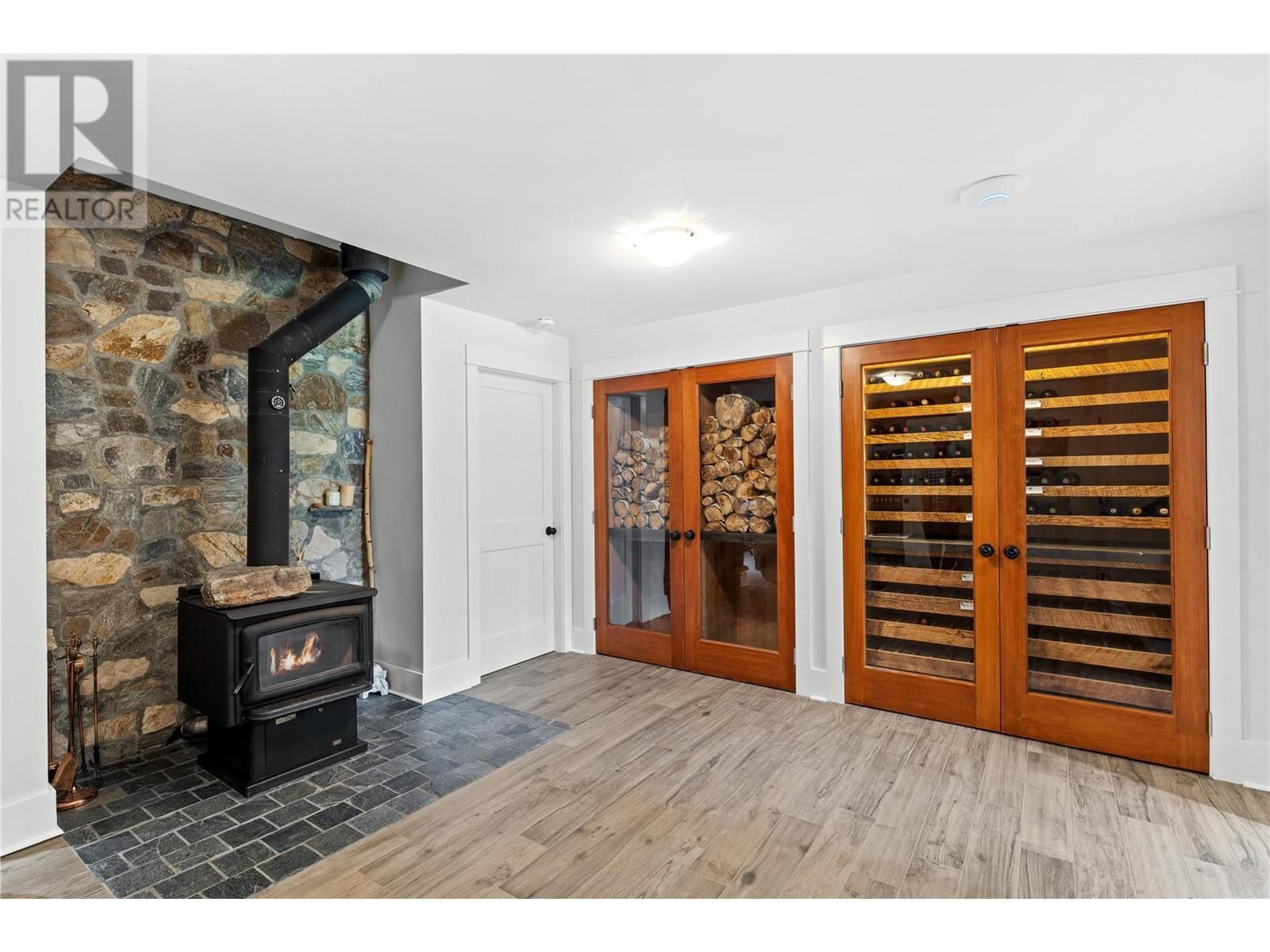 4079 June Springs Road, Kelowna, British Columbia  V1W 4E2 - Photo 51 - 10350028