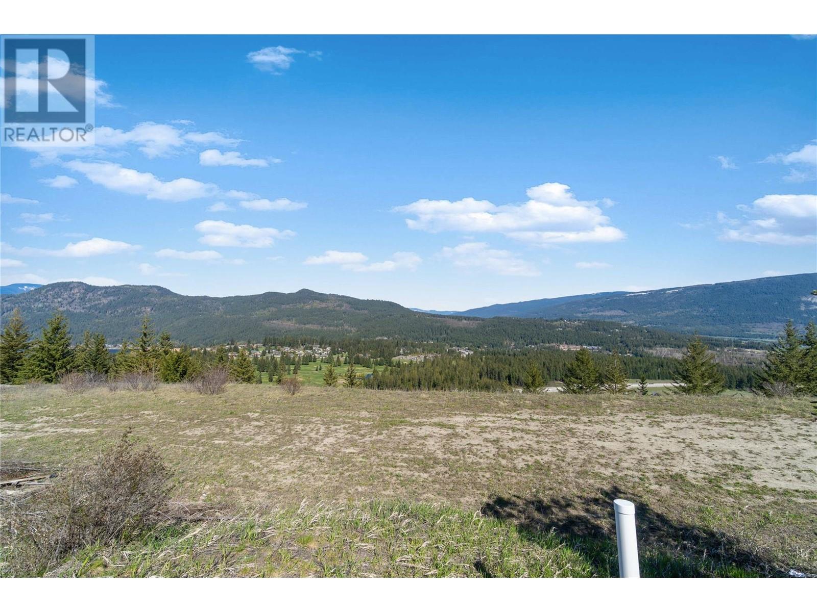 62 Highlands Drive, Blind Bay, BC V0E1H2
