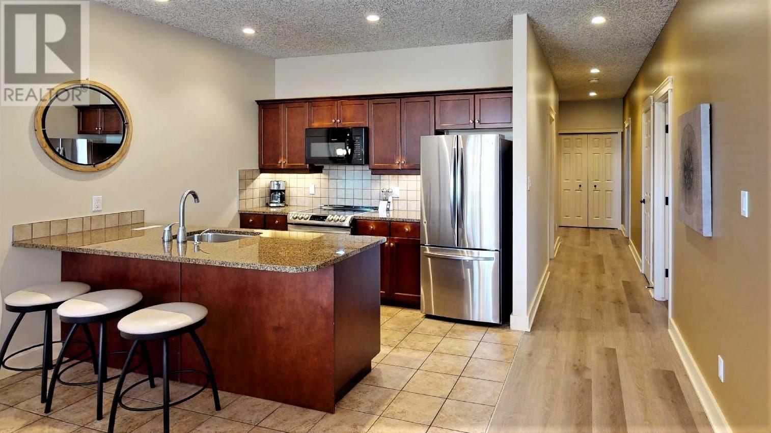 300 Bighorn Boulevard Unit# 311 B, Radium Hot Springs, British Columbia  V0A 1M0 - Photo 21 - 10349847