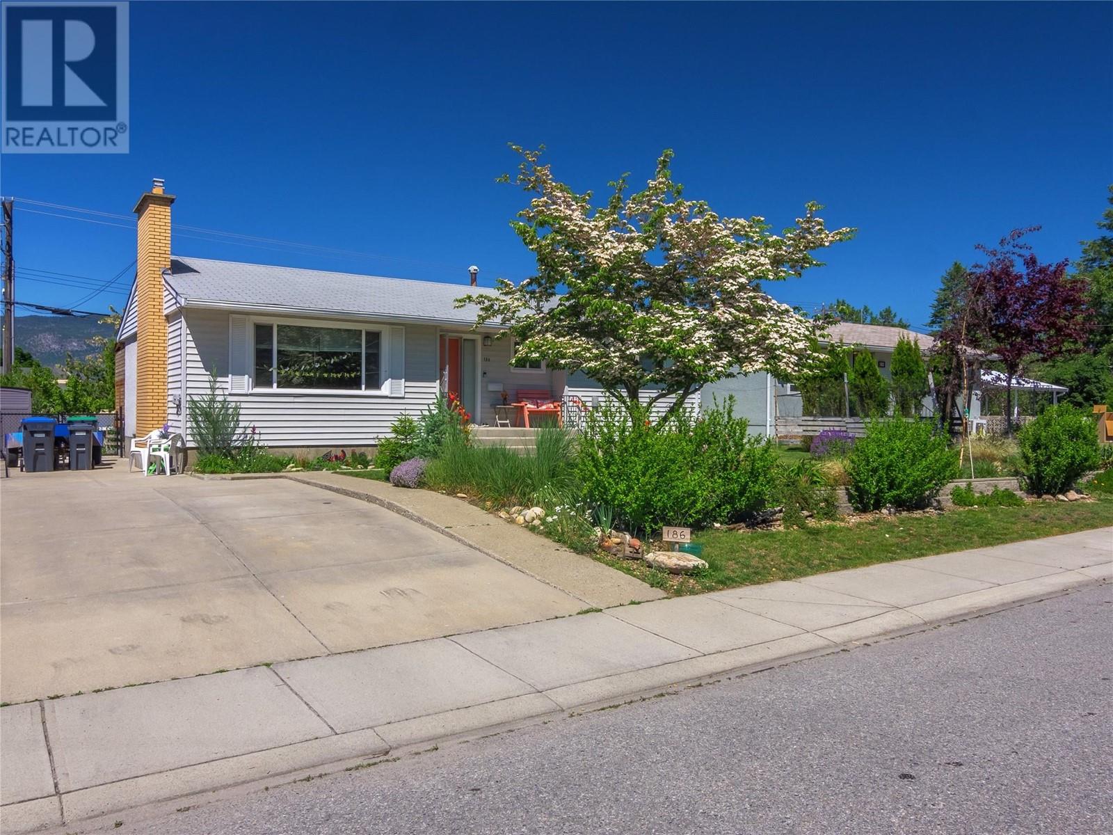 186 McPherson Crescent, Penticton, British Columbia