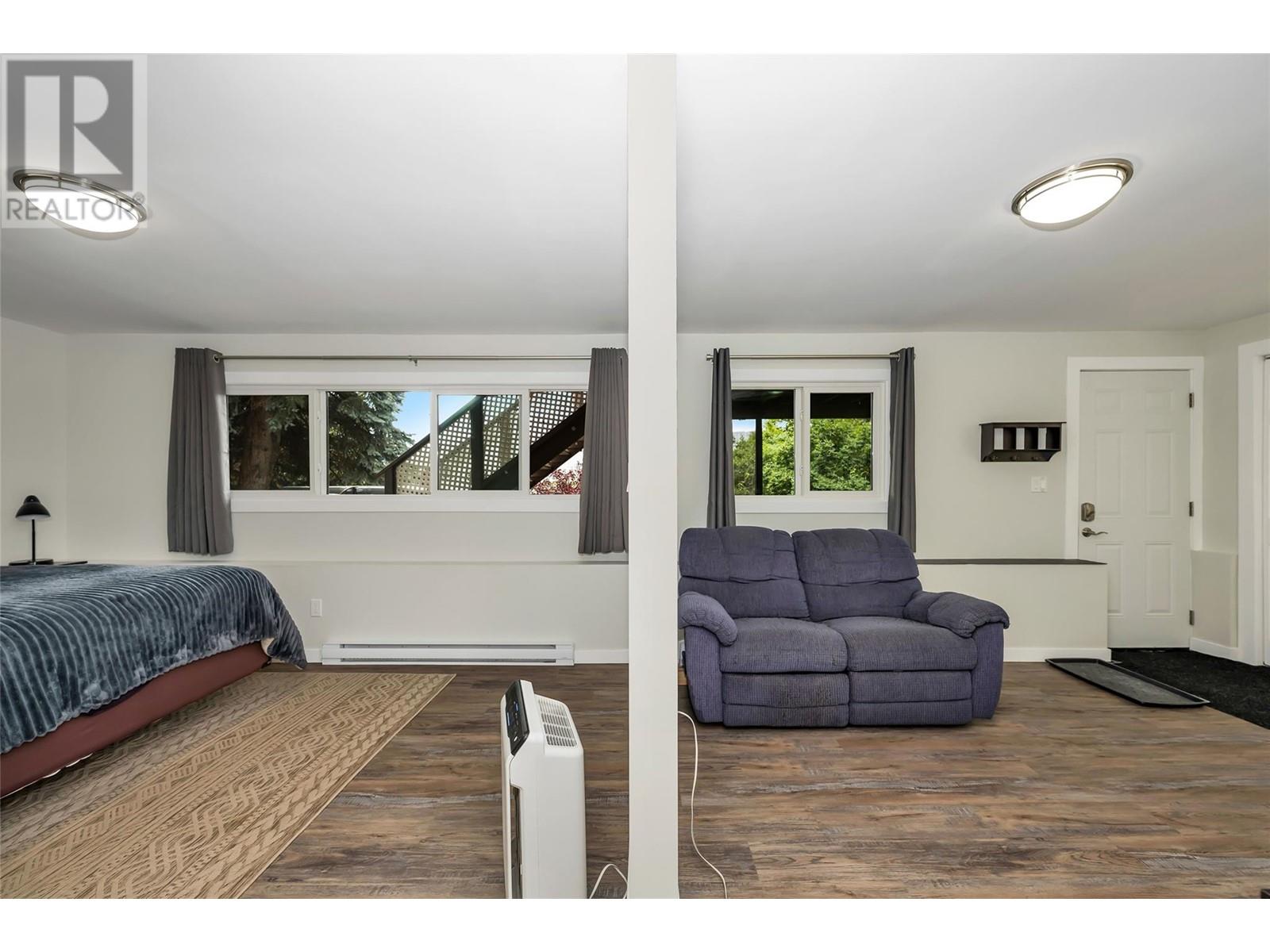 5844 Pleasant Valley Road, Vernon, British Columbia  V1B 3L6 - Photo 29 - 10349499