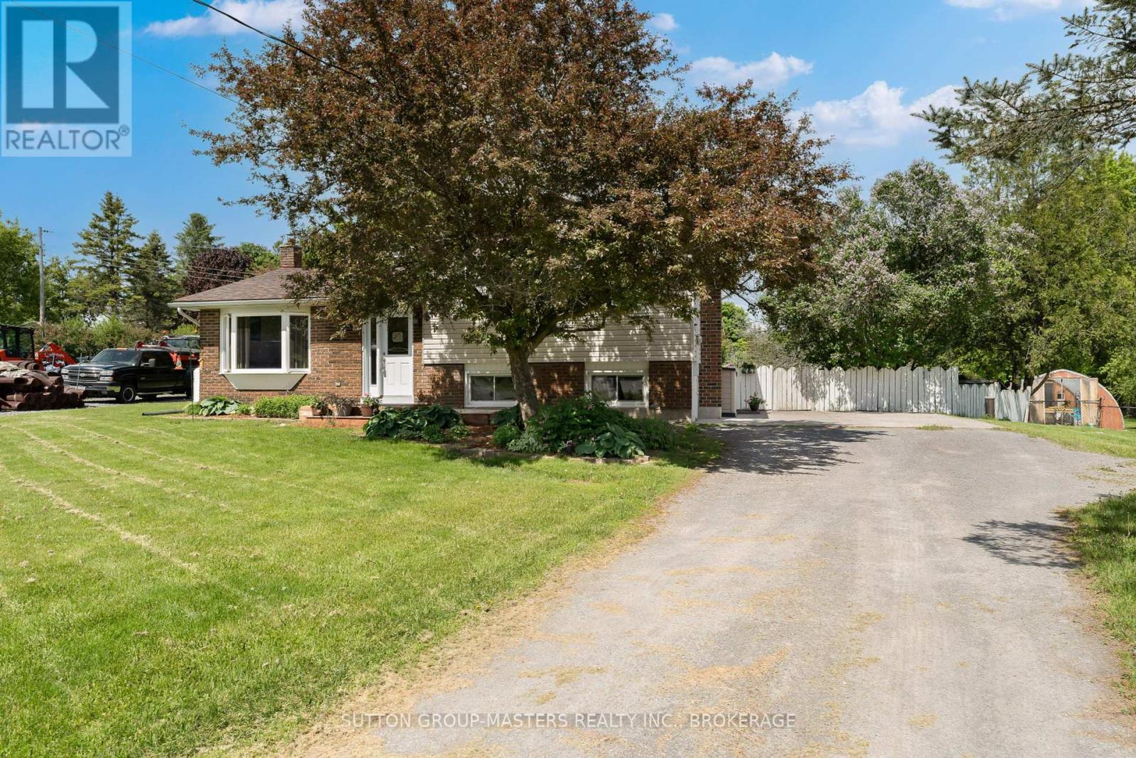 21 Mcdonald Crescent, Greater Napanee, Ontario  K7R 3K6 - Photo 3 - X12185016