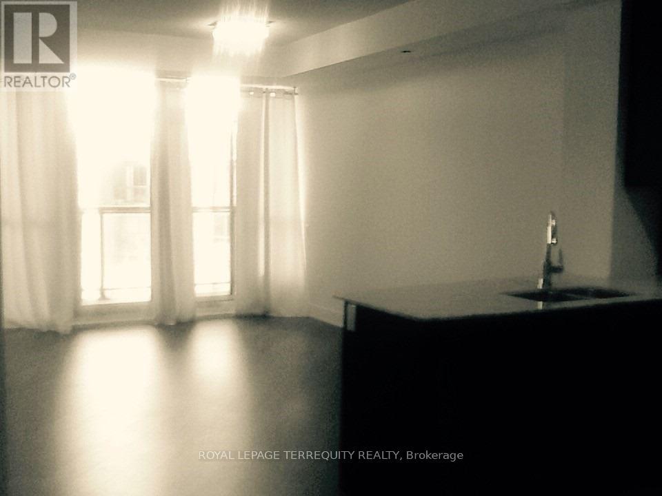 505 - 7608 Yonge Street, Vaughan, Ontario  L4J 0J5 - Photo 4 - N12184863