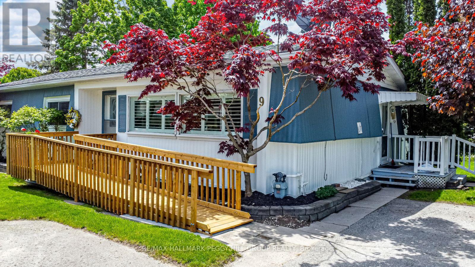 9 Green Glade Court, Innisfil, Ontario  L9S 1P3 - Photo 1 - N12184876