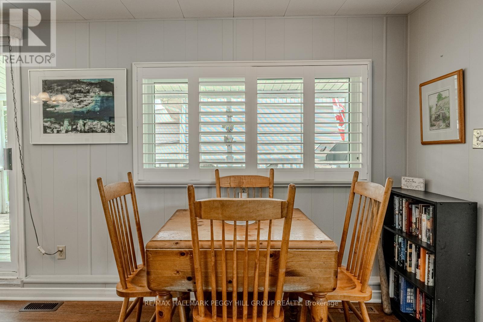 9 Green Glade Court, Innisfil, Ontario  L9S 1P3 - Photo 8 - N12184876