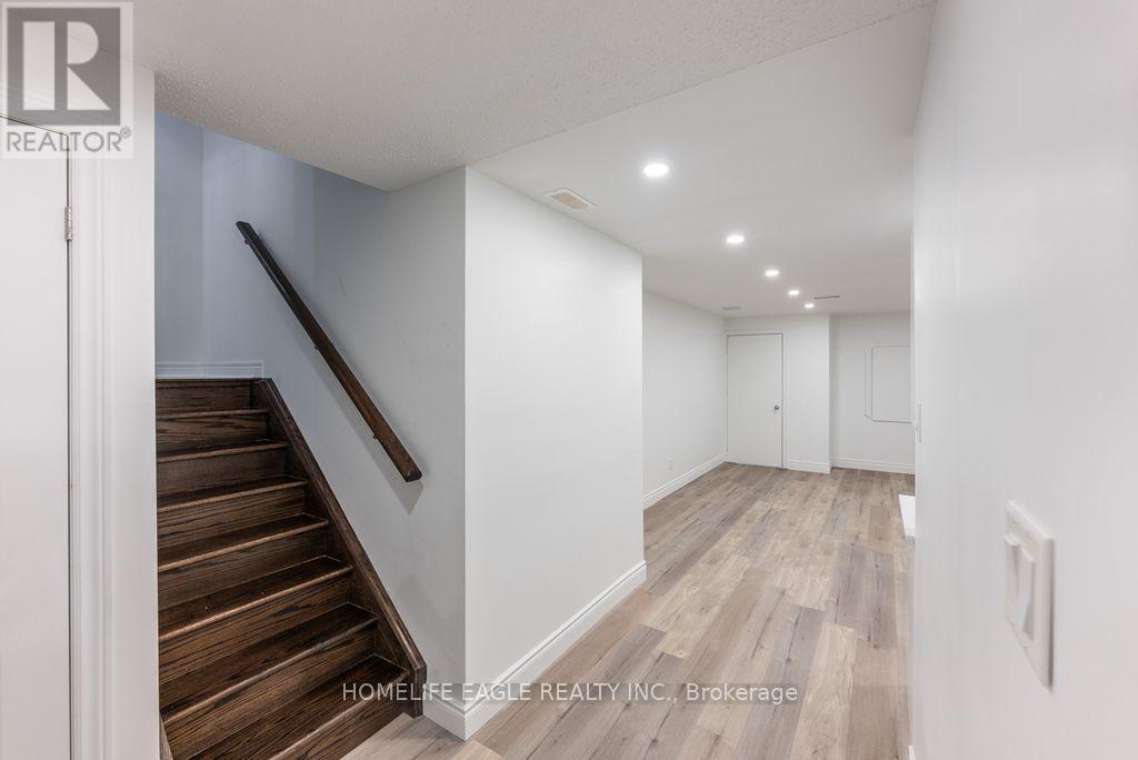 71 Betony Drive, Richmond Hill (Oak Ridges), Ontario  L4E 0V6 - Photo 17 - N12184920