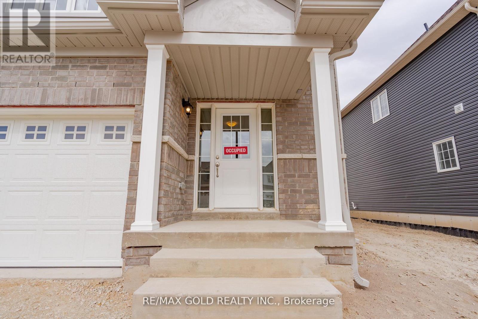 Property at 276 SPRINGFIELD CRESCENT image 4