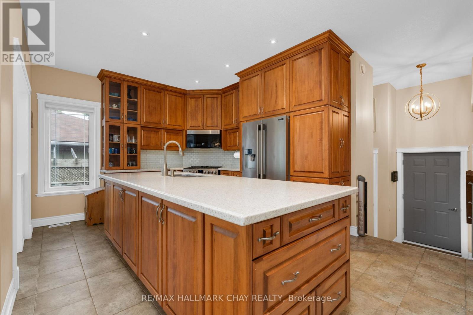 24 Mckenzie Street, Tiny, Ontario  L0L 2T0 - Photo 11 - S12184907