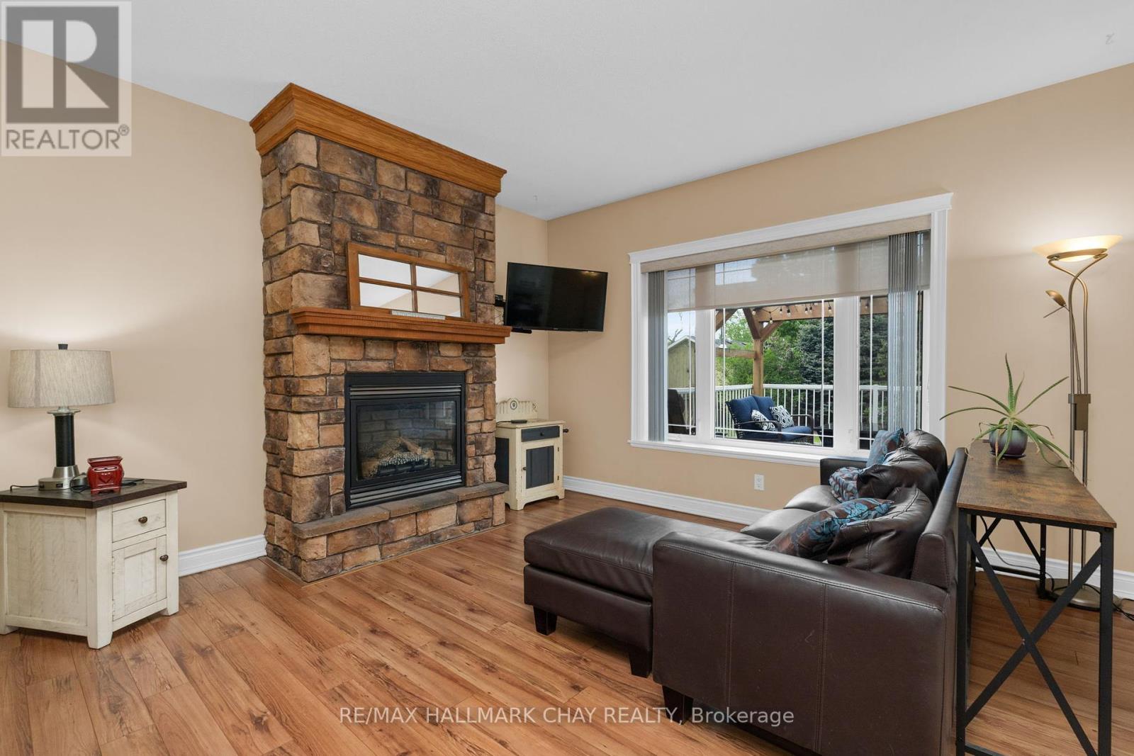 24 Mckenzie Street, Tiny, Ontario  L0L 2T0 - Photo 15 - S12184907