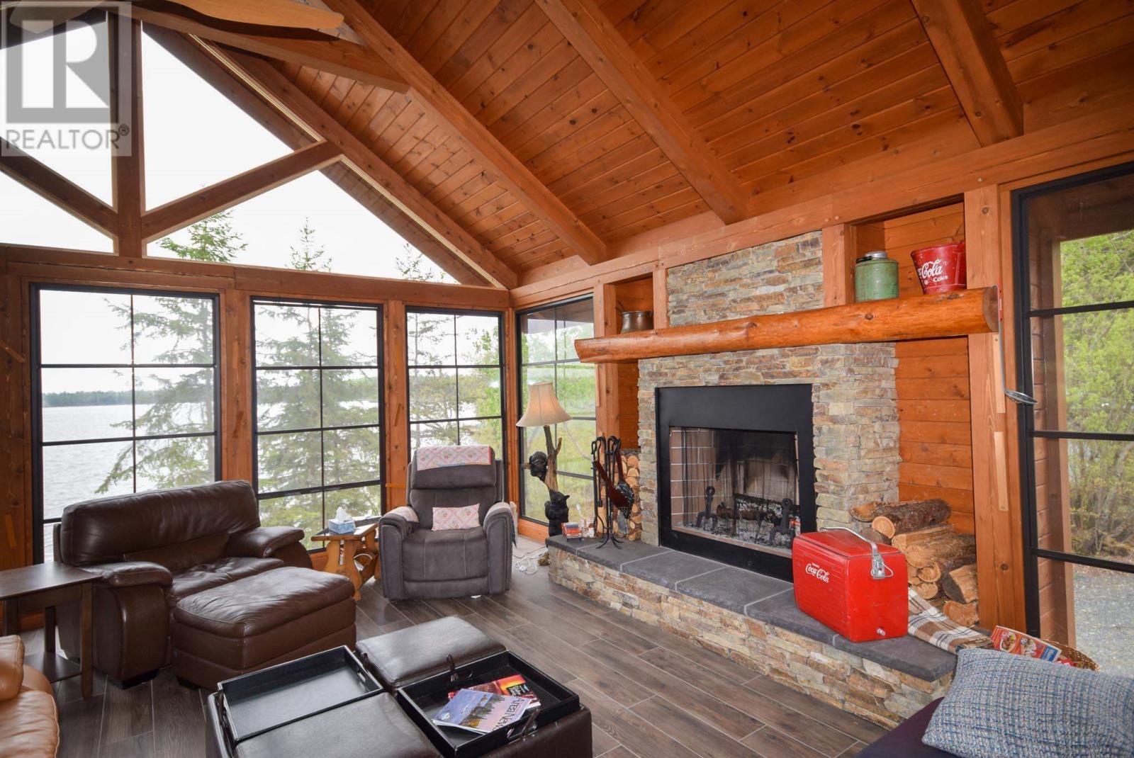 65 Poplar Bay Rd, Mckenzie Portage Road, S Of Keewatin, Ontario  P0X 1C0 - Photo 18 - TB250029