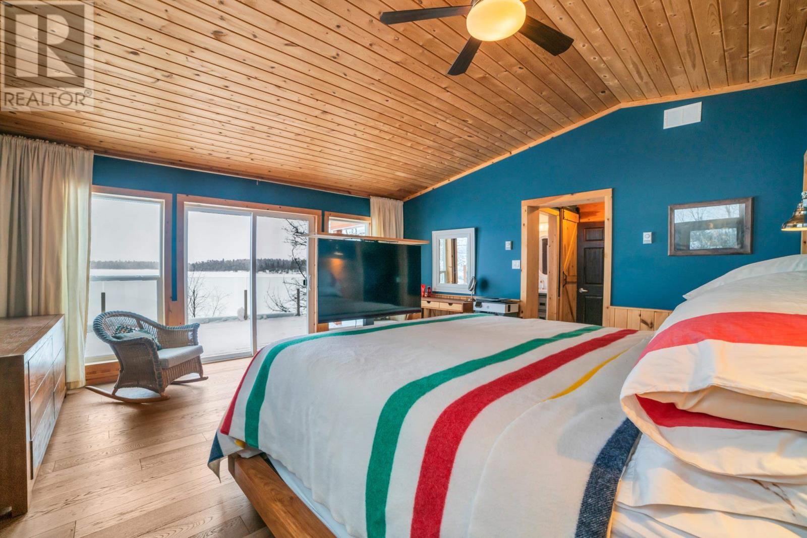 65 Poplar Bay Rd, Mckenzie Portage Road, S Of Keewatin, Ontario  P0X 1C0 - Photo 22 - TB250029