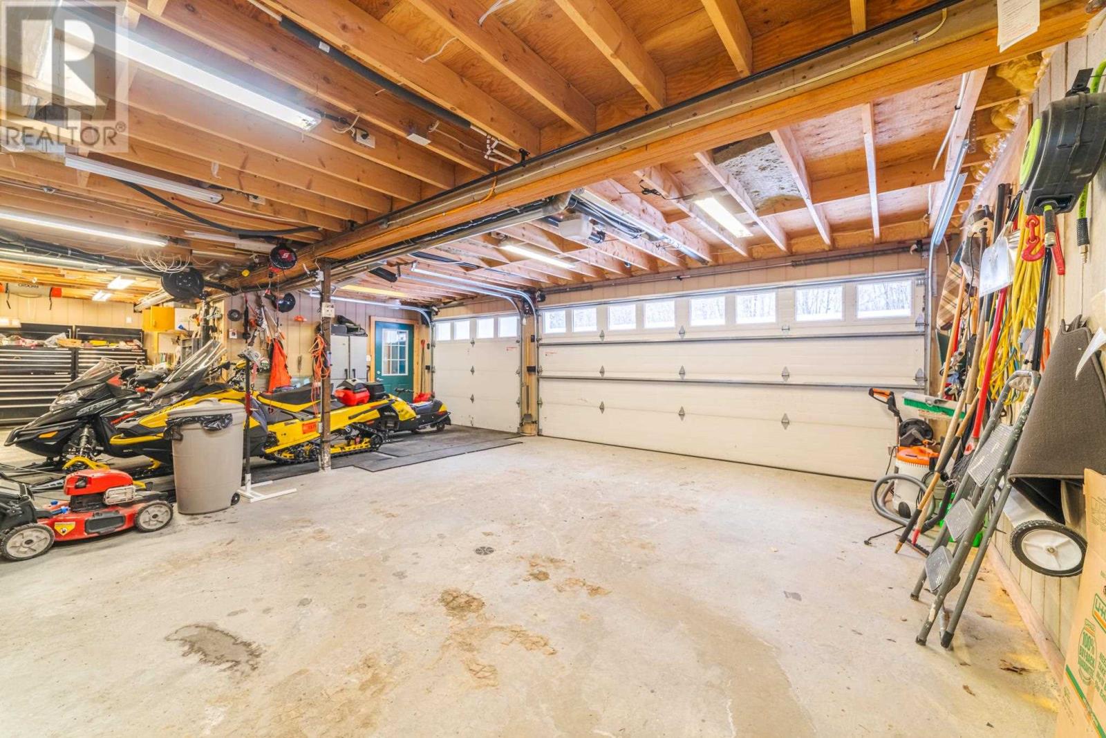 65 Poplar Bay Rd, Mckenzie Portage Road, S Of Keewatin, Ontario  P0X 1C0 - Photo 40 - TB250029