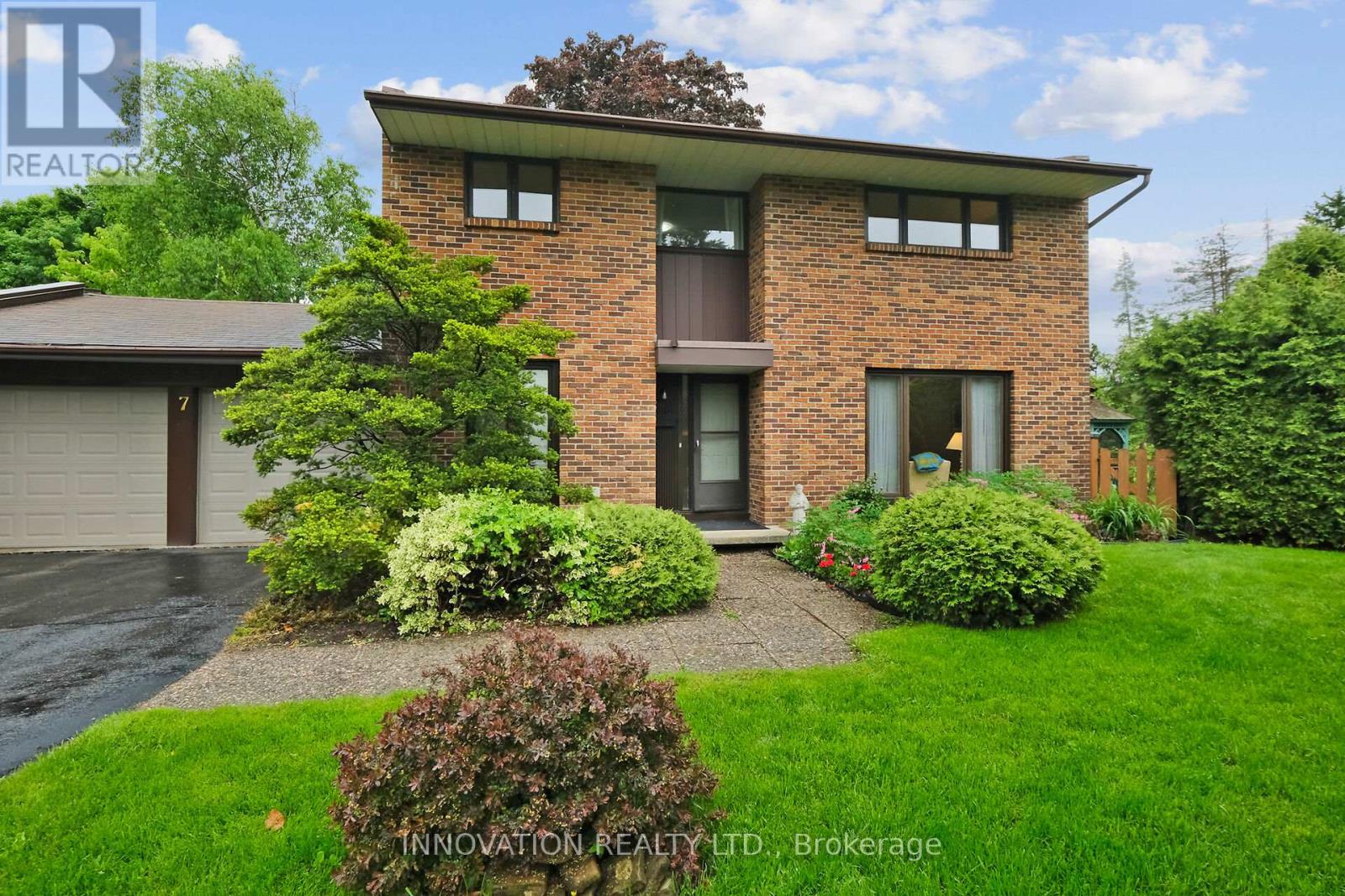 7 Colville Court, Ottawa, Ontario  K2K 1A9 - Photo 1 - X12184970
